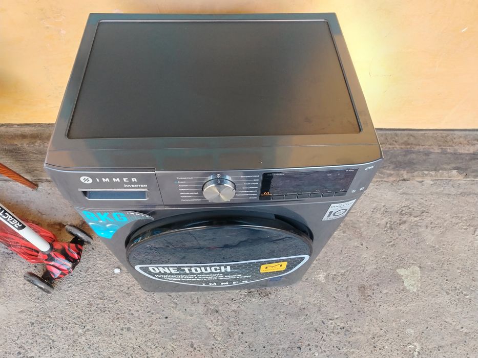 Стиральная машина как новая не  много  из пользования