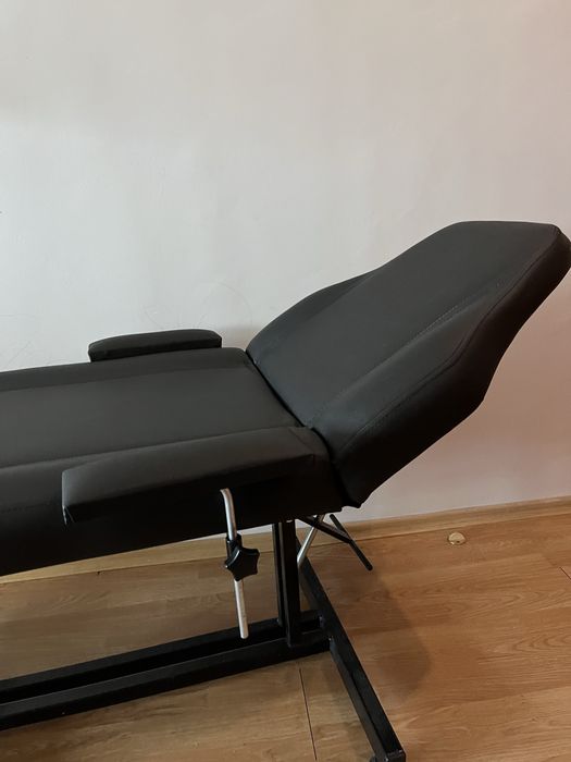 Козметична кушетка