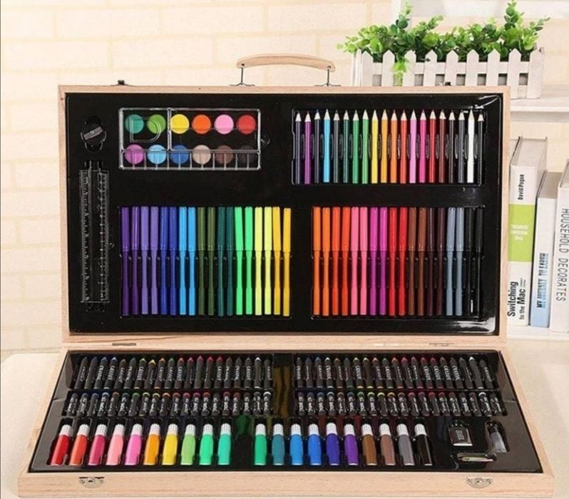 Набор для рисования и творчества 220 предметов в деревянном кейсе