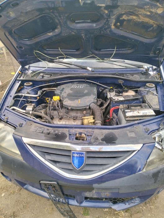 Dacia logan 1 avariată