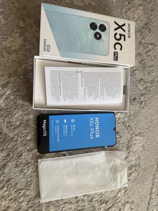 HONOR Х 5 с plus новый.
