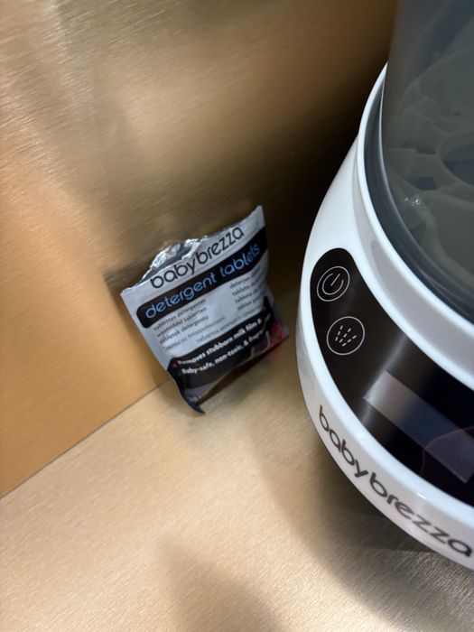 BabyBrezza Bottle Washer Pro -3-в-1 машина в света, която пере, стерилизира и изсушава