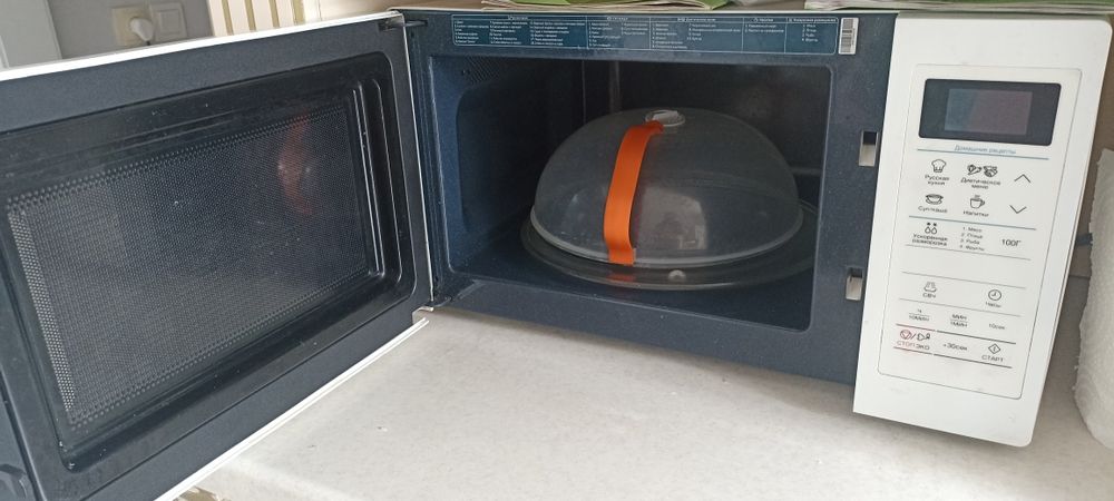 Срочно продам микроволновую печь