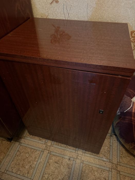 Продается швейная машинка