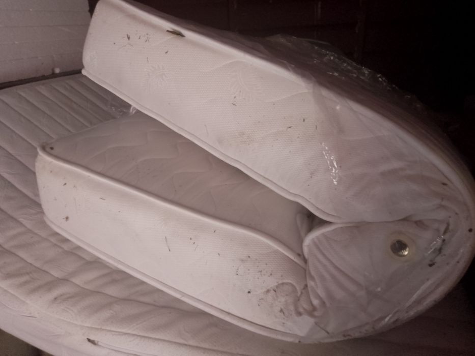 Матрак за спалня