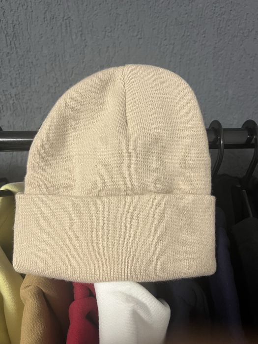 Playboy beanie (căciulă)