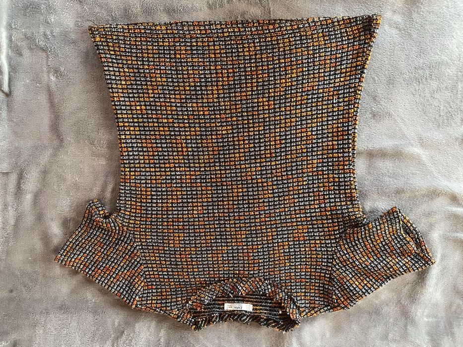 Vand tricou Zara, scurt