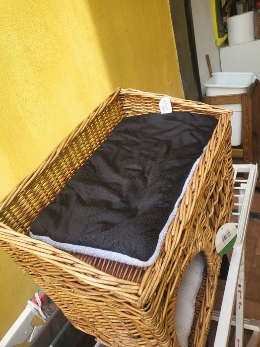 Casuta etajata pentru pisici Pueblo Cat Den