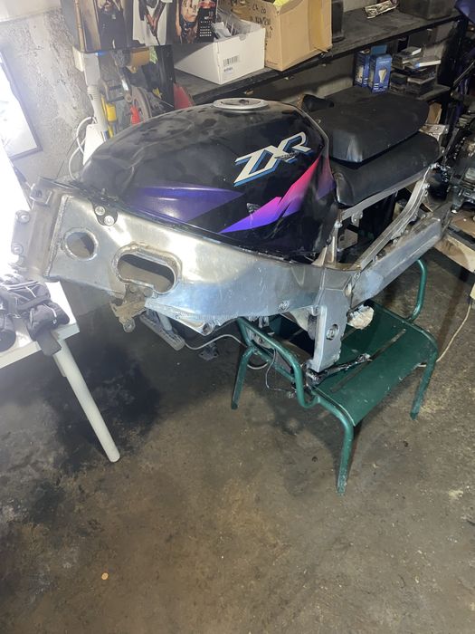Kawasaki ZXR 750