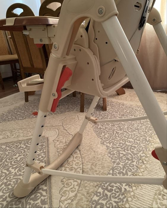 Кровать,стульчик,кокон