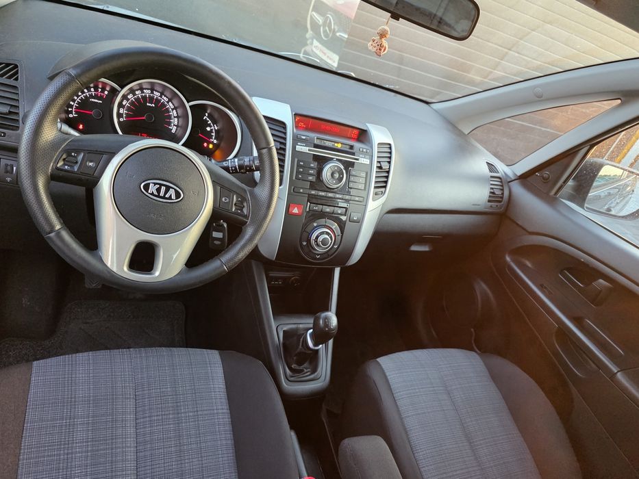 Fiat  kia Venga 2013 5 locuri posibilitate rate fara avans Transport gratuit
