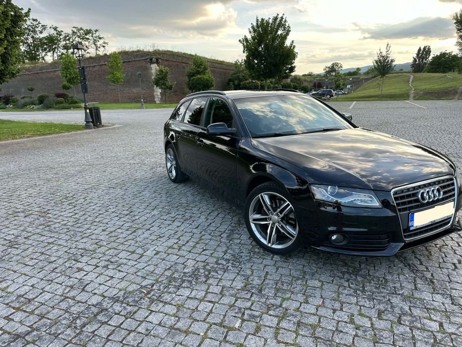 Vând audi A4 b8 2011 2.0 170 cp