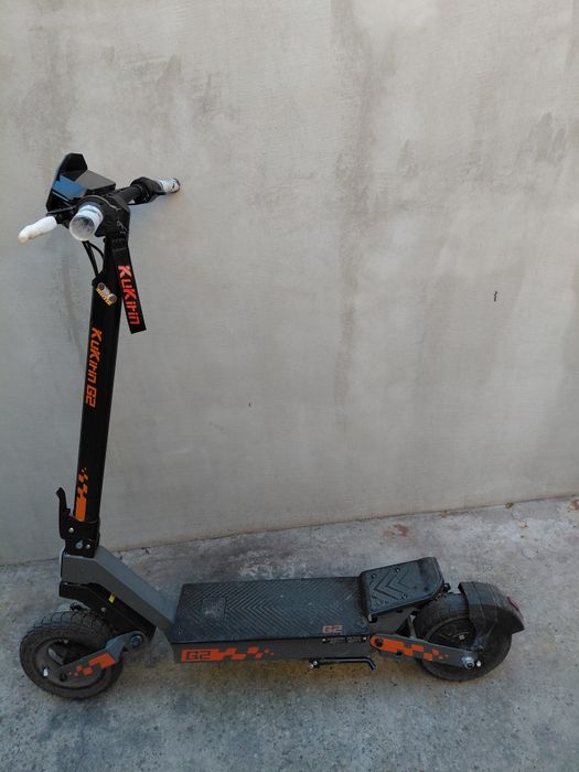 VAND URGENT trotineta electrica kukirin g2(2025) in stare impecabila.