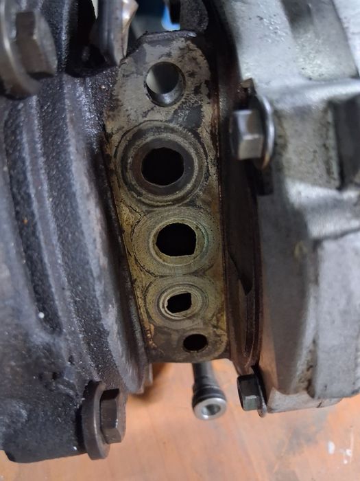 Турбо,турбина мерцедес Е350,S350,CLS350 w212,w221,w218 turbo mercedes