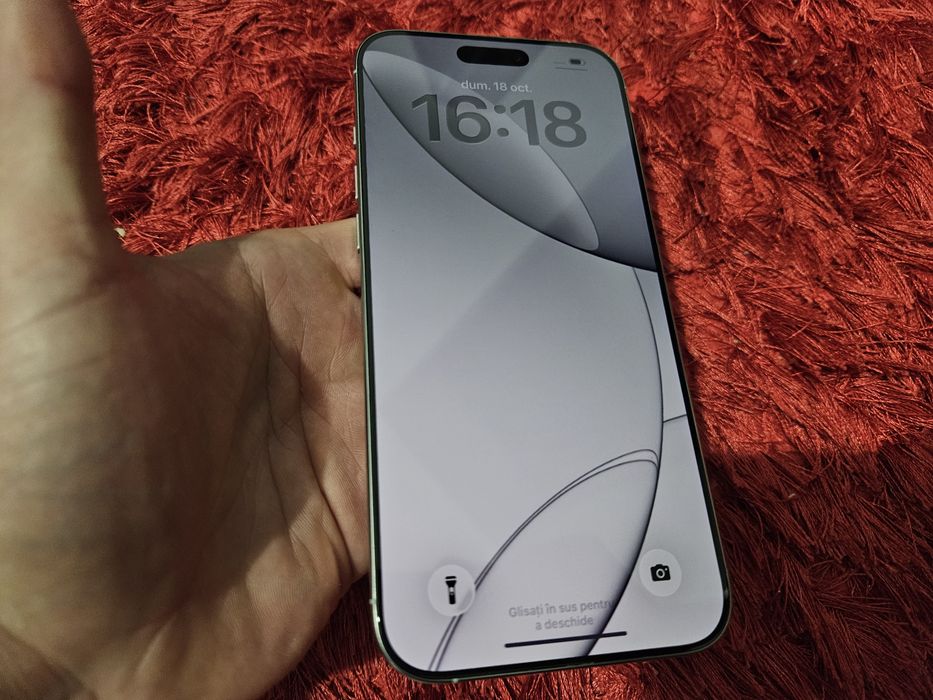 -Iphone 16Pro Max ca Nou Silver Titanium 256Gb 8Ram  Bat: 91%: 371 cicluri incarcare stare perfecta poze reale nici o restrictie