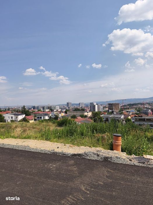 Teren cu PUZ pentru construire duplex sau casa individuala