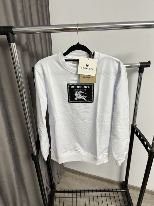 Bluza BURBERRY  super calitate