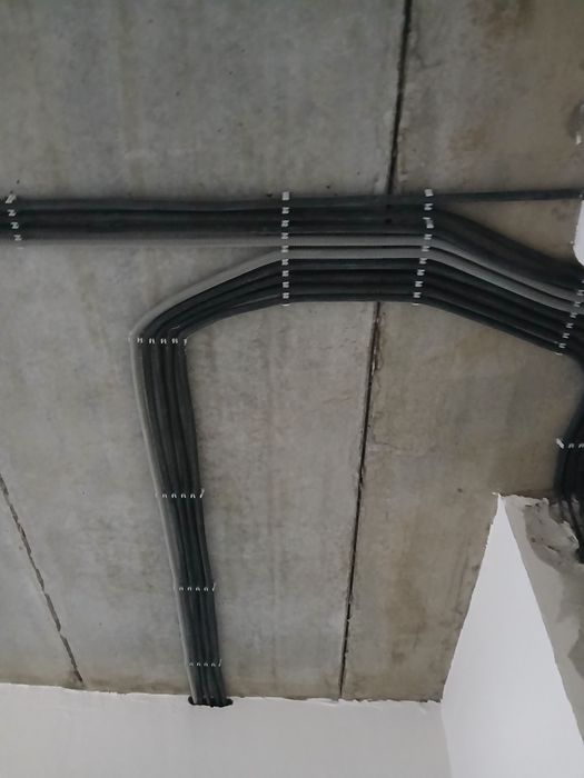 Электрик професионал