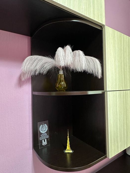 Письменый стол в хорошем состоянии