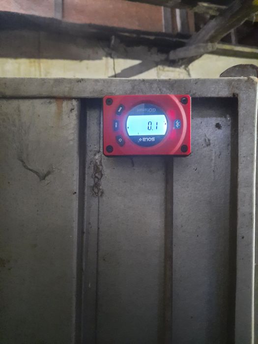 Vand nivela digitala