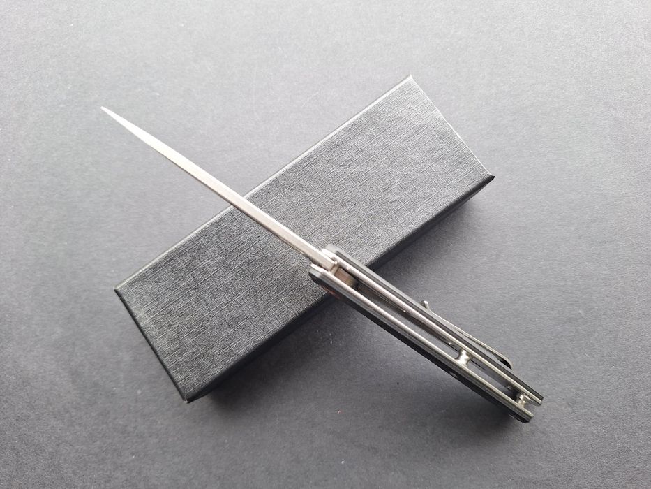 Сгъваем нож от стомана D2