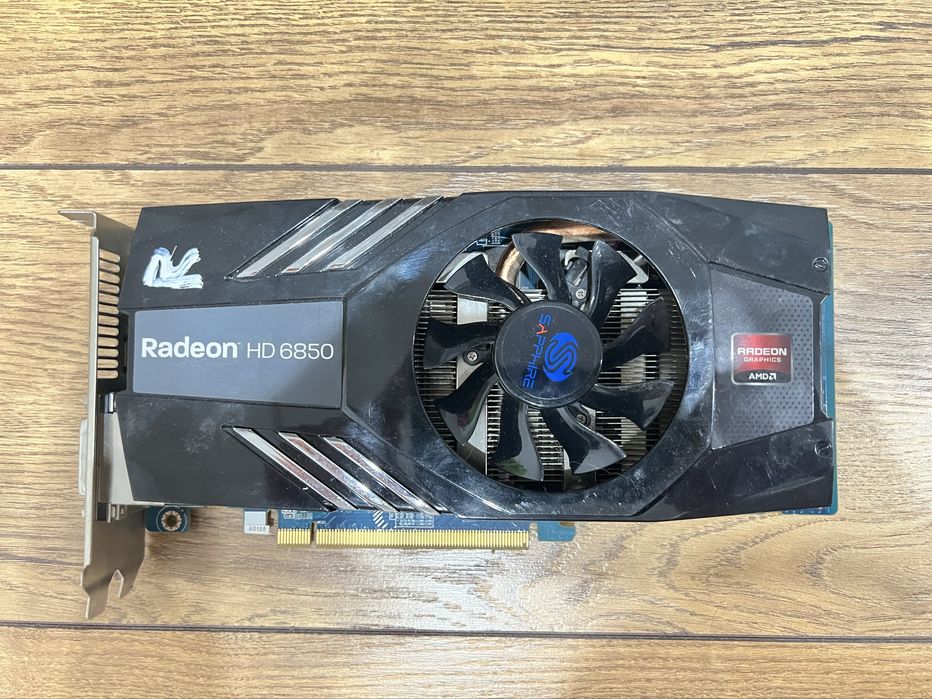 Видеокарта RADION HD 6850 1GB