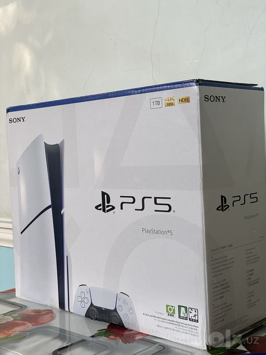 PS5 Slim 1TB Disc Edition — Yengi ochilmagan