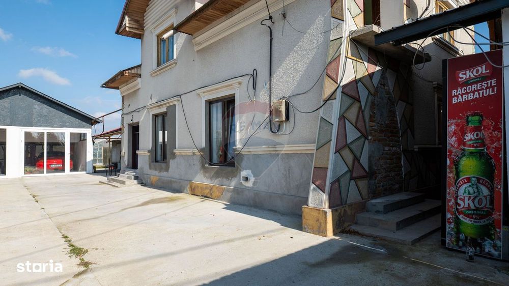 Vanzare vila si spațiu comercial, gradina si garaj-zona Corbii Mari
