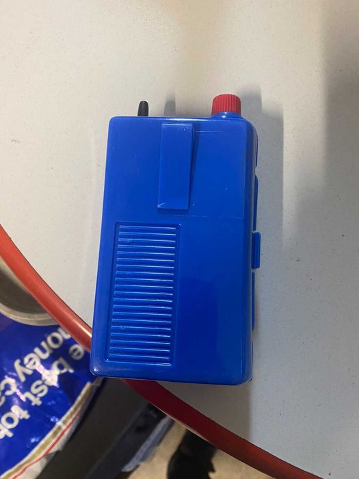 Помпа за въздух на батерии