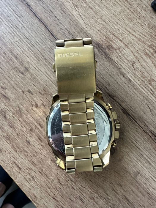 Часовник Diesel оригинален