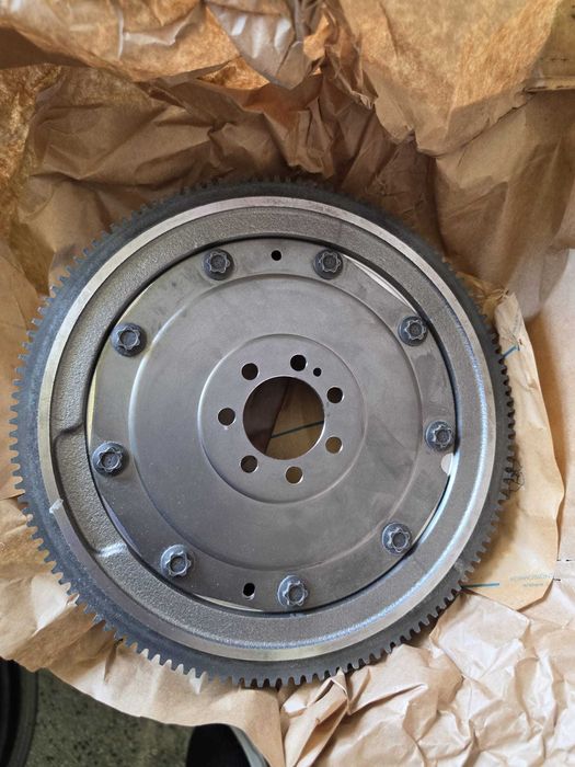 Маховик Valeo Renault Dacia Nissan dCi K9K Captur Clio Megane Duster