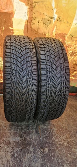2 Anvelope Michelin 215 65 R17 M+S . Dot 2022