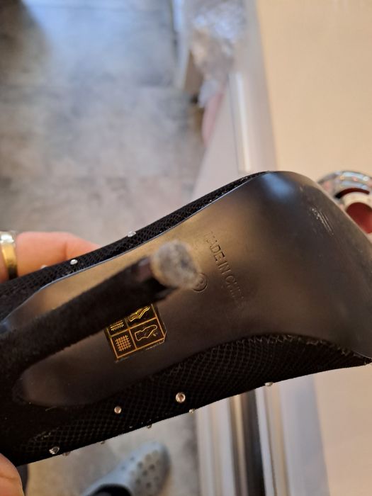 Дамски обувки внос Англия