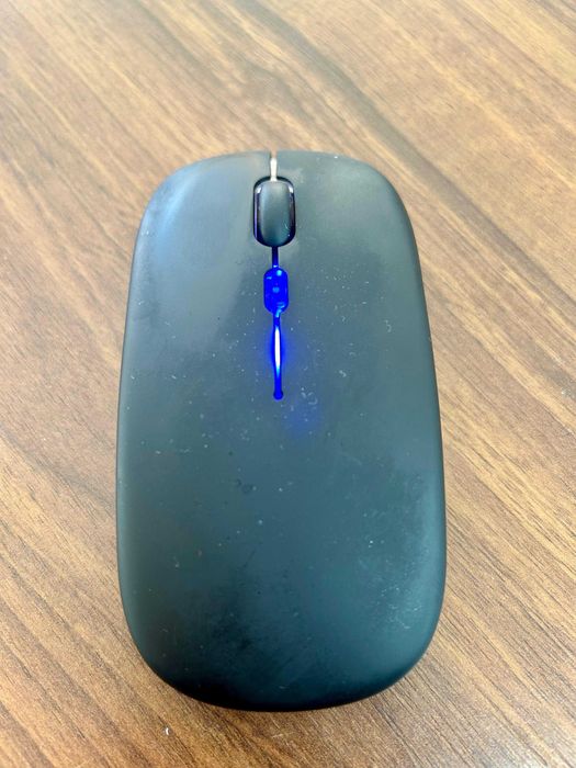 Mouse wirelles fara fir nou, pt laptop sau pc