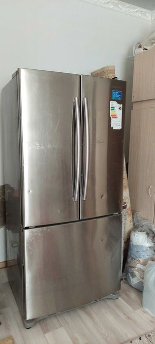 Холодильник/морозильник SAMSUNG б/у