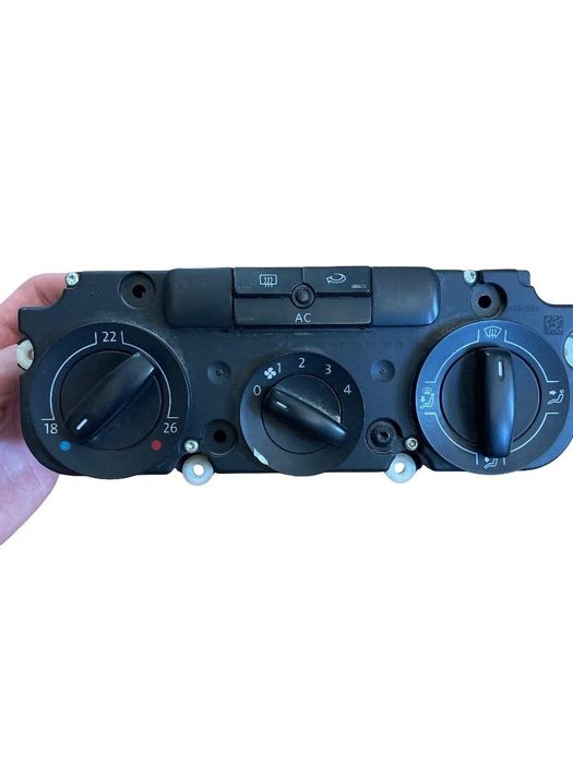 Panou Clima Volkswagen Golf 5 2007 - 2009
