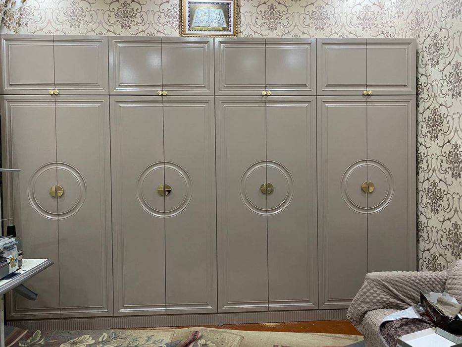 Barcha turdagi mebelarni zakaz asosida tayorlab beramiz