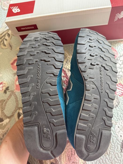 Кроссовки женские New balance. Оригинал! Размер 37,5