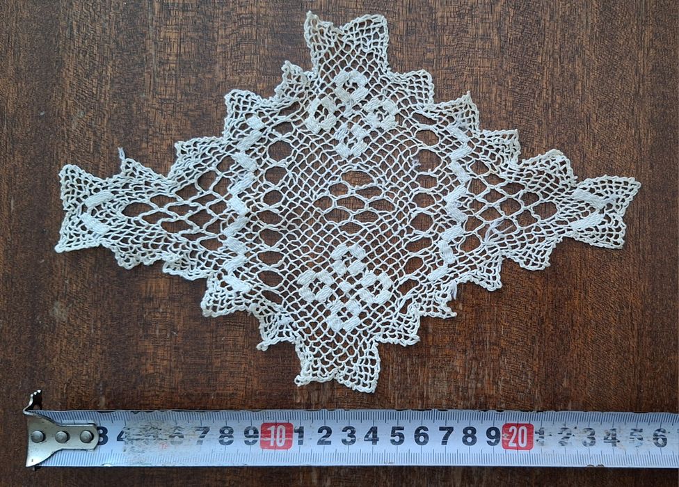 Малки карета и кърпички ръчна изработка на една кука за 10лв общо