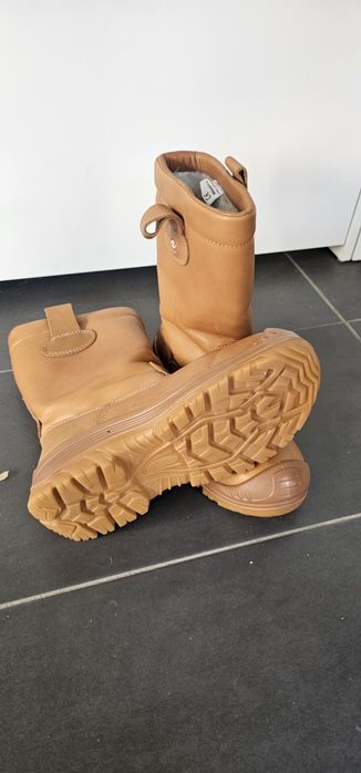 Cizme de protecție