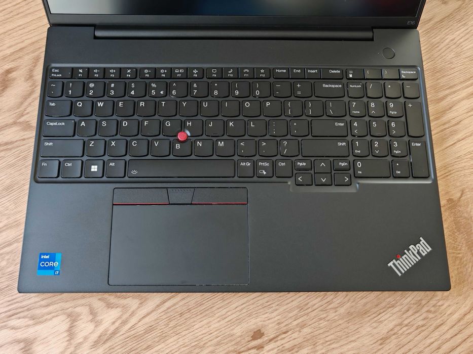 Laptop Lenovo ThinkPad E16 \ i7-13700H