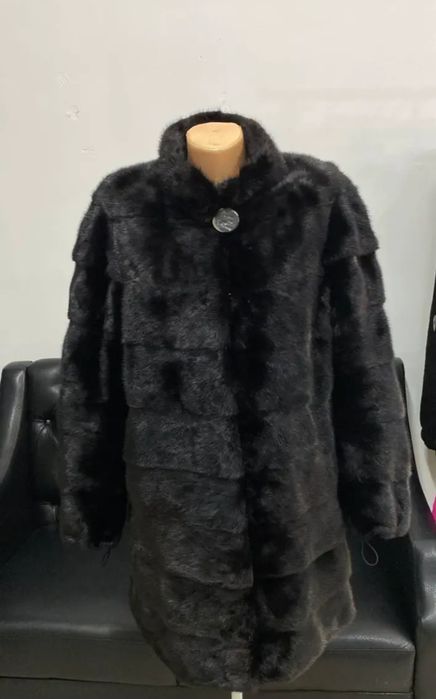 Продам норковую шубу