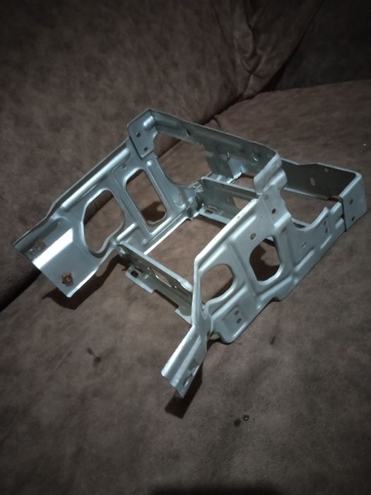 Nexia 1ga magnitola ramasi sotiladi