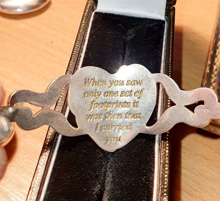 Cadou unic, brățară din argint cu aur! Brooks & Bentley.