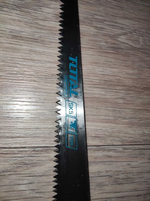 Пила тотал, станция метро Москва