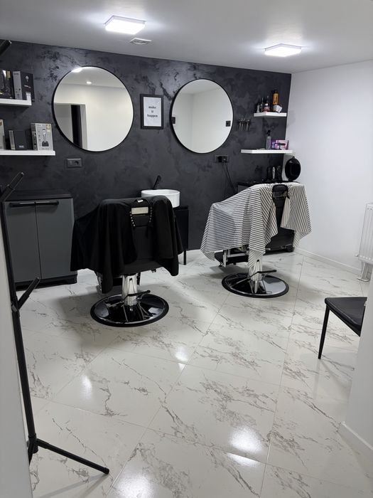 Salon de infrumisetare de inchiriat