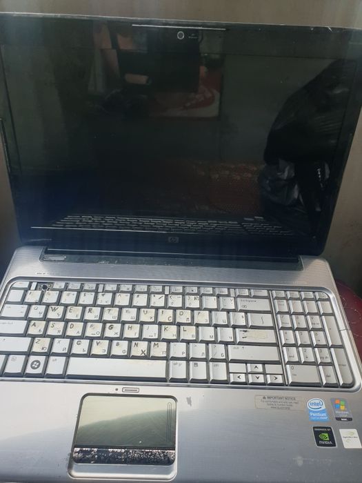 Toshiba satellite за ремонт или части.