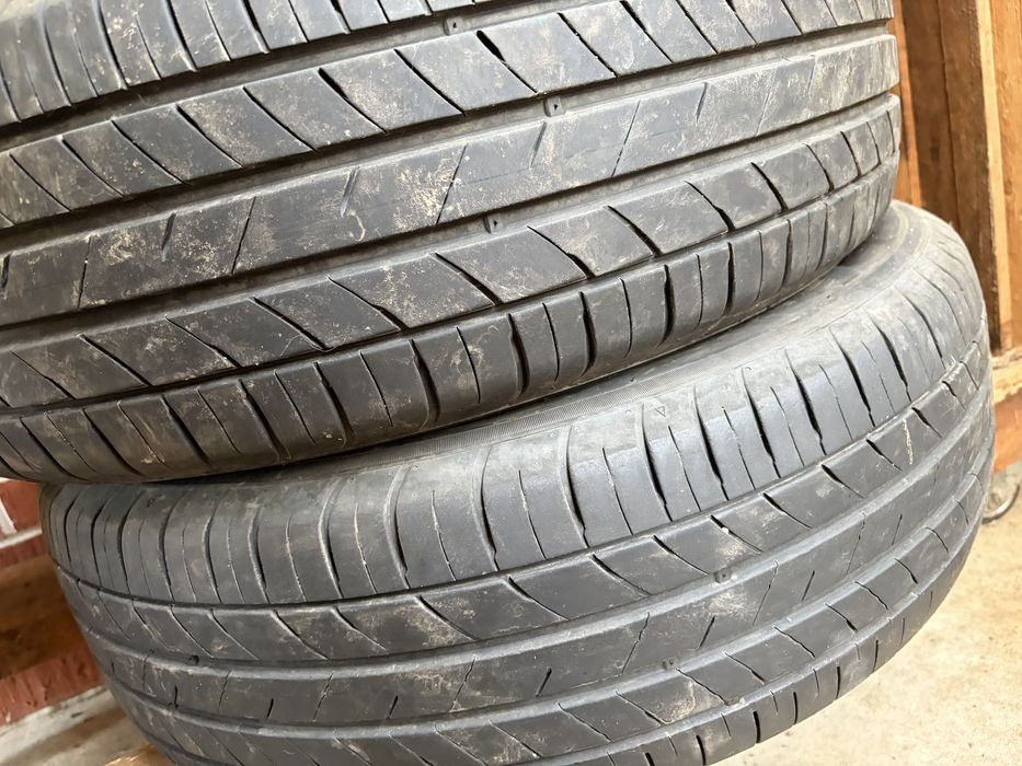 215 65 17 Anvelope Kumho dot 22/23