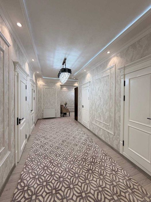 3х комнатная квартира на 8 этаже 114кв/м, в Самарканде