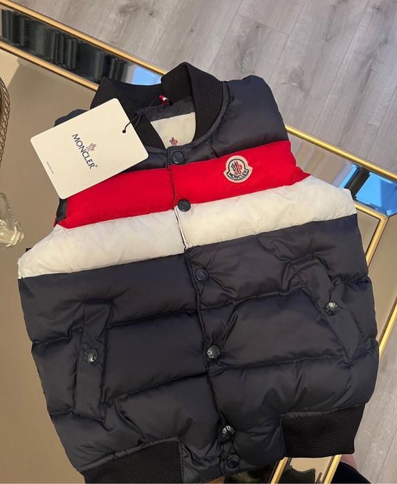 Vesta Moncler copii